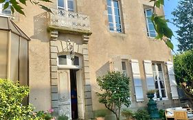L'Hotel De Herce Chambre D'Hote